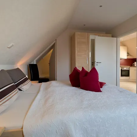 Strandstrasse 10, * Büsum