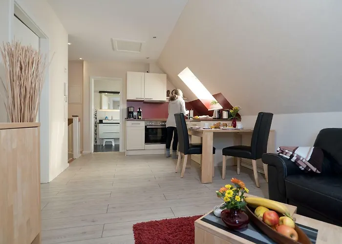 Lägenhet Strandstrasse 10, *